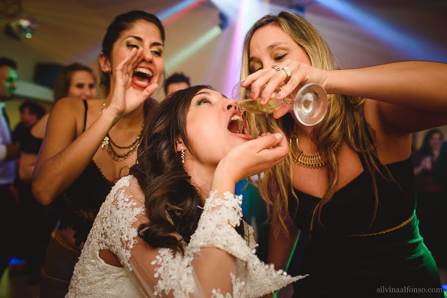 Fotografo di matrimoni Silvina Alfonso (silvinaalfonso). Foto del 20 novembre 2016