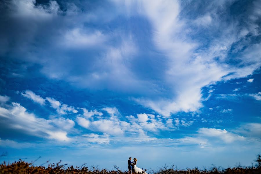 Fotografer pernikahan Isidro Cabrera (isidrocabrera). Foto tanggal 3 Oktober 2018