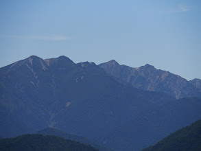 爺ヶ岳・飯縄山鹿島槍ヶ岳・五竜岳アップ