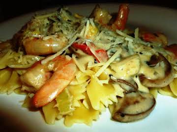 Heavenly Shrimp and Vegetable Farfalle