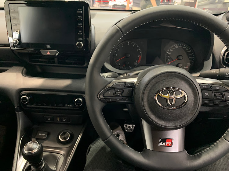 WRX STIのGRヤリス・見に行った・かっこ良かった！に関するカスタム事例の投稿画像8枚目