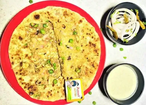 Mix Veg Paratha.