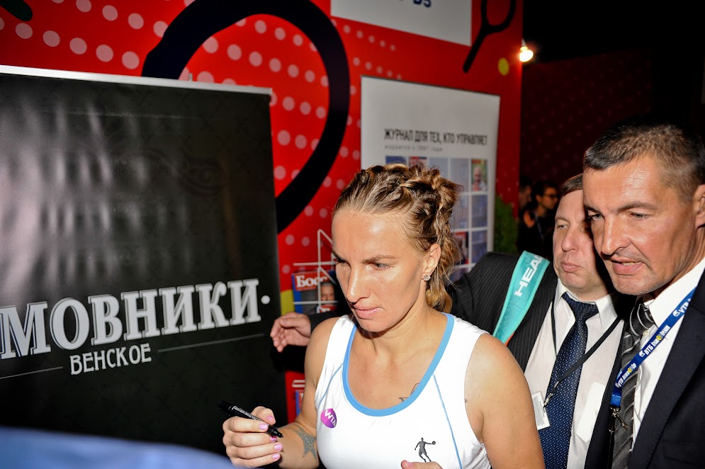 SVETLANA KUZNETSOVA 2 - Página 6 YIgLUhoefqcyhLh8ACqo6RQ9kM_Y0KnQOmtUu9EhrL8LJehz4Y_Umlh3C_x0uLTdcjVLB--sWpOzlQ=w995-h662-no