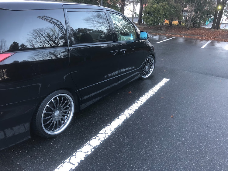 エスティマの三重ベース（デブ活倶楽部部長）さんが投稿したカスタム事例の投稿画像1枚目