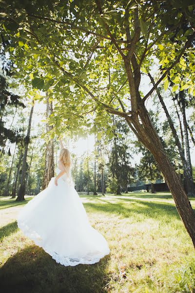 Wedding photographer Artem Vindrievskiy (vindrievsky). Photo of 21 August 2014