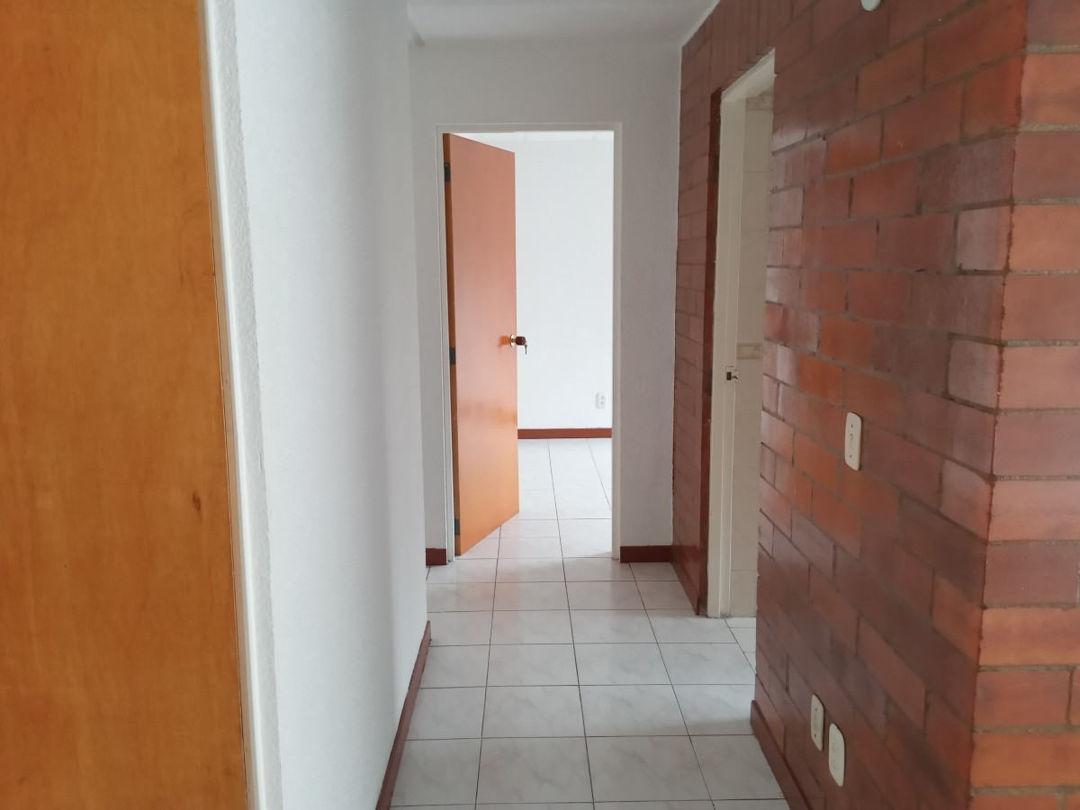 Apartamento En Arriendo - Cedritos, Bogota