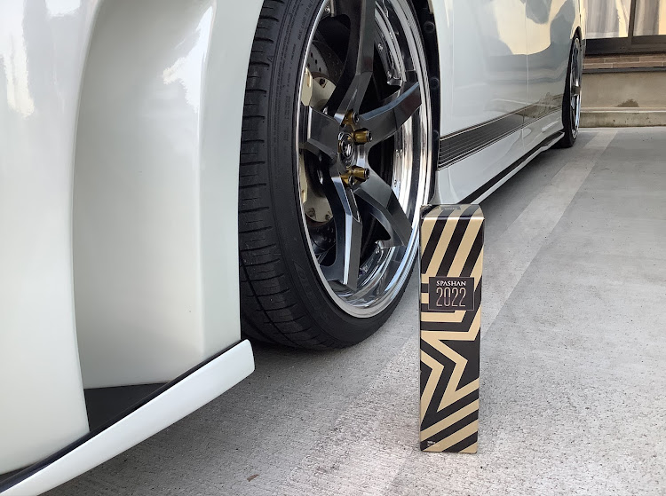 ヴェルファイアのKuhl Racing・仕事納め・スパシャン2022に関するカスタム事例の投稿画像3枚目