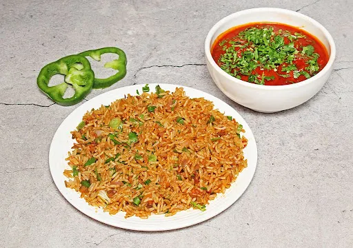 Gravy Manchurian With Fried Rice