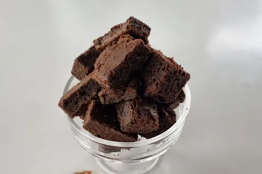 Brownie Bites With Dips [Serves 2]