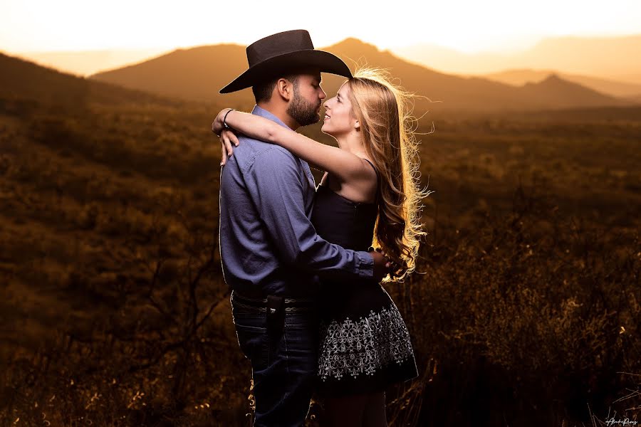 Fotógrafo de bodas Alondra Rivas (alondrarivas). Foto del 22 de marzo 2023