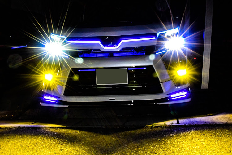 ヴォクシーのブルースタイル・一眼初心者🔰・夏の終わり花火🥺に関するカスタム事例の投稿画像6枚目