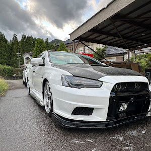 ランサーエボリューション X