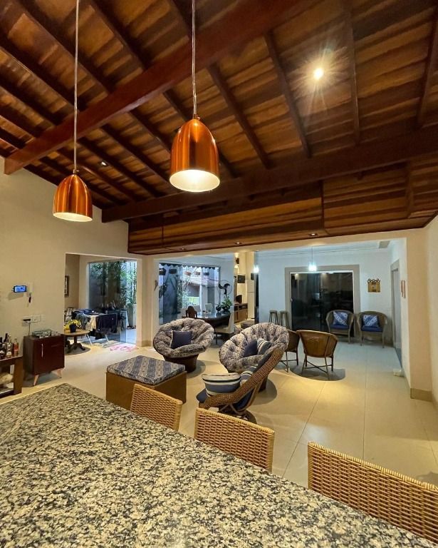 Casa à venda, 255 m² por R$ 850.000,00 - Conjunto Frei Eugênio - Uberaba/MG