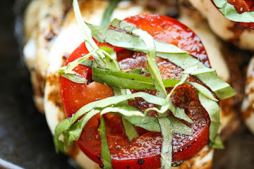 Baked Caprese Chicken