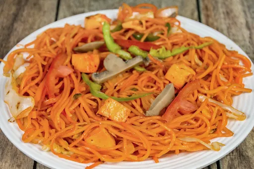 Veg Singapuri Chowmein