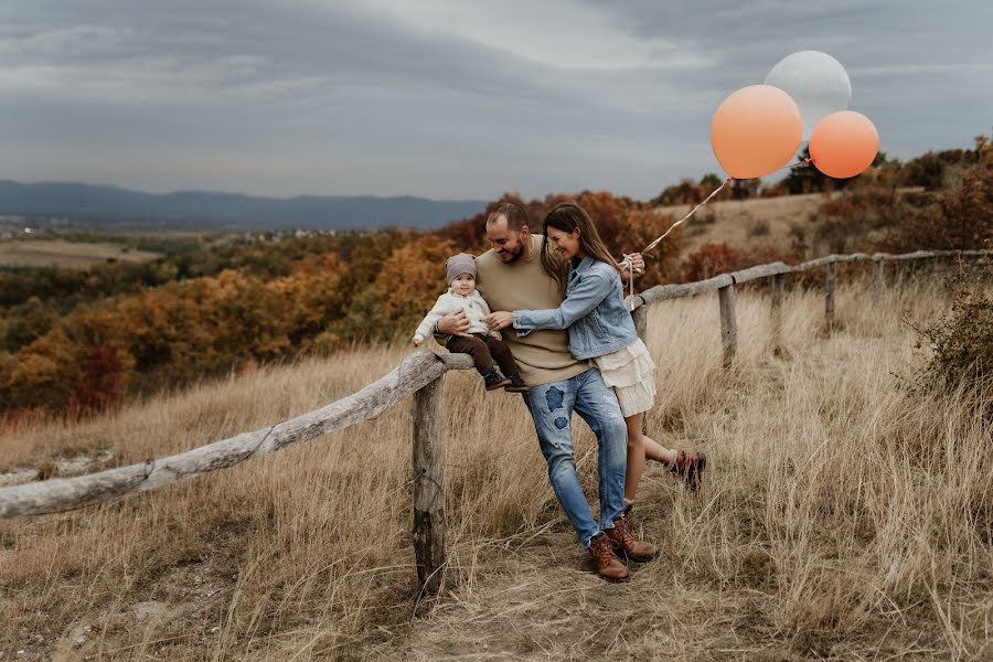 Wedding photographer Nikolett Sebestyén (nexiartphoto). Photo of 10 January 2022