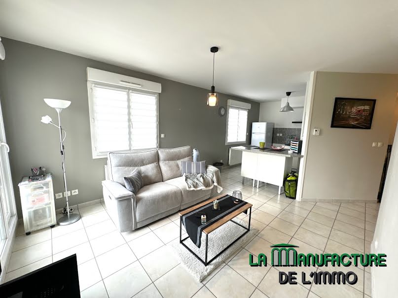 Location  appartement 2 pièces 49.36 m² à Saint-Etienne (42000), 650 €