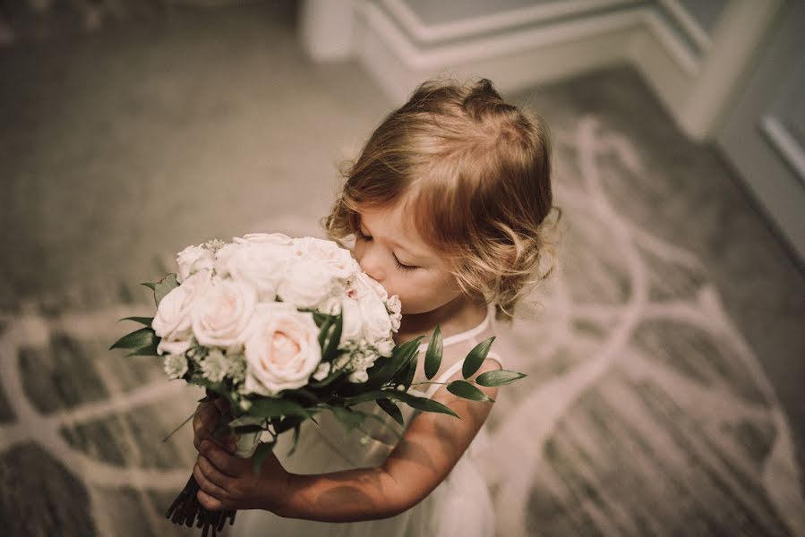 Fotografo di matrimoni Oier Aso (artefotobodas). Foto del 3 ottobre 2017