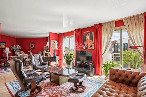 Apartment with terrace 1