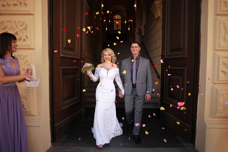 Photographe de mariage Viktoriya Samus (victoriasamus). Photo du 22 décembre 2015