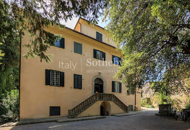 Villa with pool and garden 2