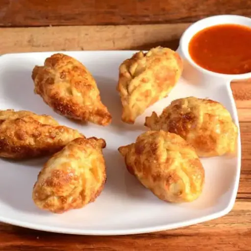 Vegetable Fried Momos (6Pc)