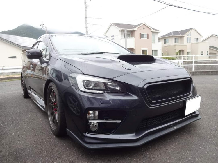 WRX STIのふきやのお好み焼き・雨の日の洗車・あなたのヘッドライトは？・オイル交換に関するカスタム事例の投稿画像1枚目