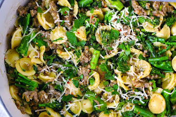 One Pot Orecchiette with Sausage and Broccolini