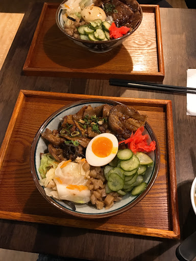 料多多，只是肉不是很熱