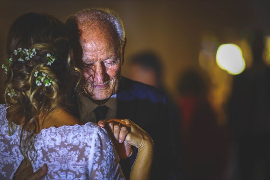 Fotografo di matrimoni Dino Matera (dinomatera). Foto del 21 febbraio 2023