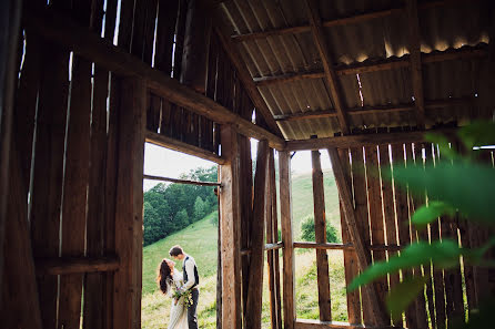 Fotografo di matrimoni Taras Kovalchuk (taraskovalchuk). Foto del 4 agosto 2015