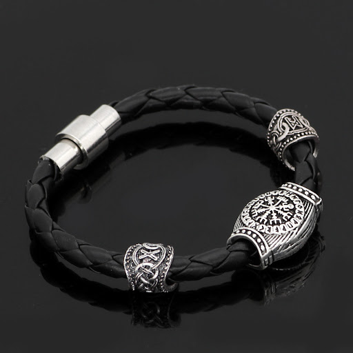 Title 3, Bracelet Liv Viking