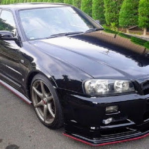 スカイライン ENR34