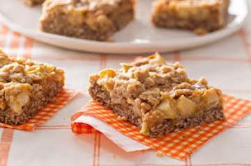 Caramel Apple Crisp Bars