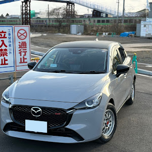 MAZDA2 DJLFS