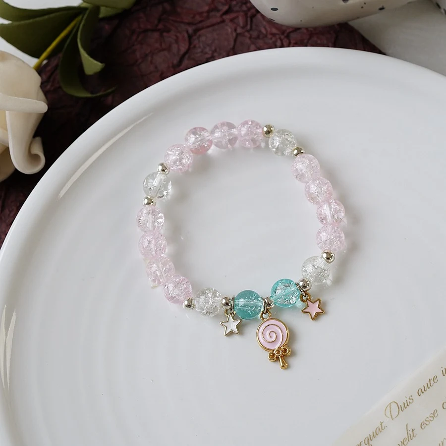 Title 1, Bracelet femme perles et cristaux, un bijou élé...