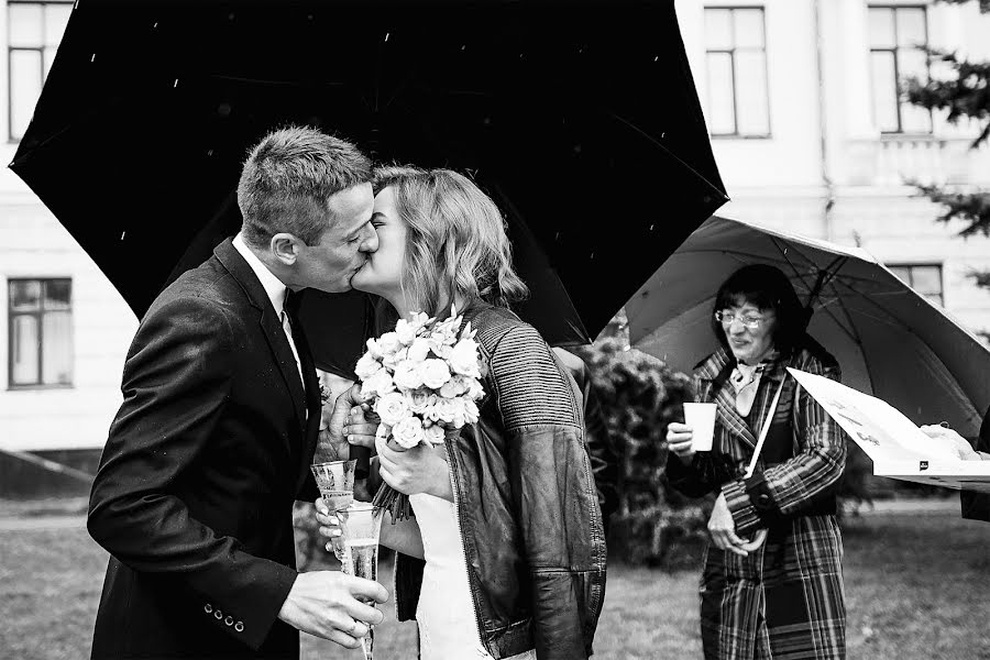 Fotografo di matrimoni Masha Frolova (frolova). Foto del 8 luglio 2017