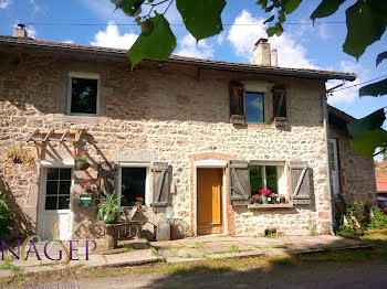 maison à La Chabanne (03)