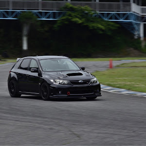 インプレッサ WRX STI GRB