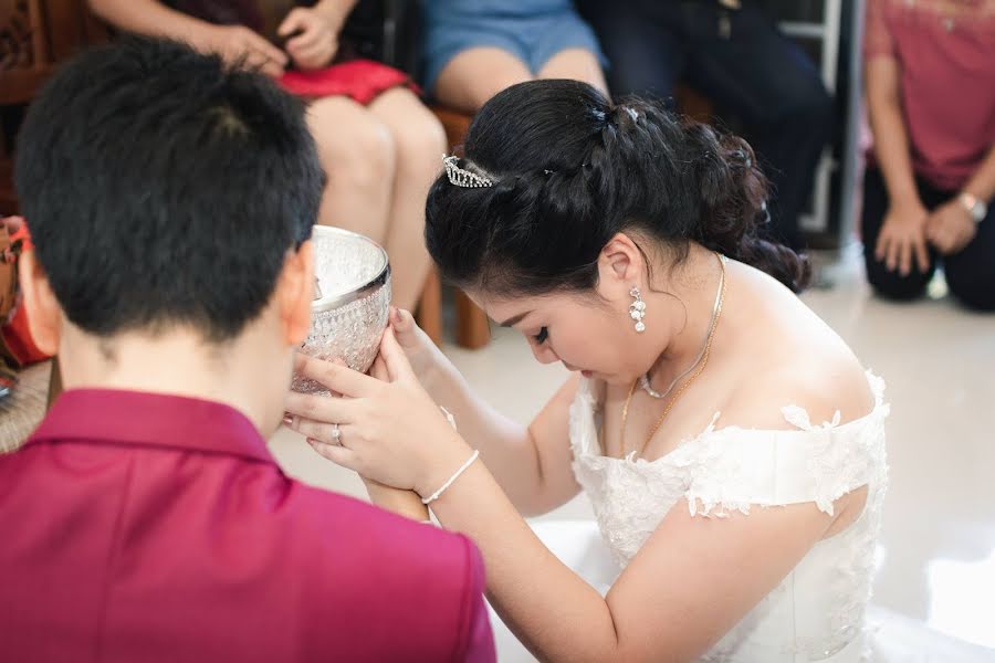 Fotografo di matrimoni Tanawat Tianthaworn (hugophotokorat). Foto del 13 agosto 2021