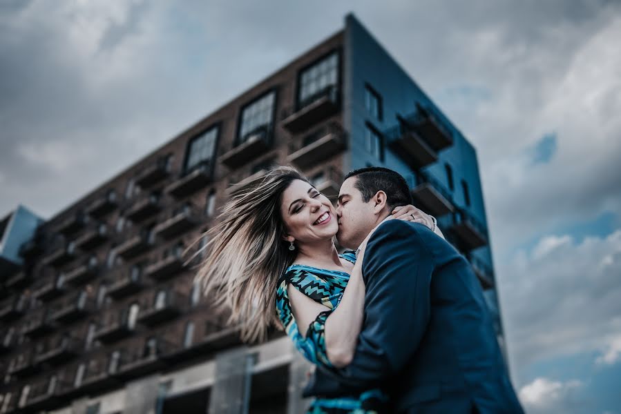 Fotógrafo de casamento Diego Lom (diegolom). Foto de 9 de fevereiro 2018