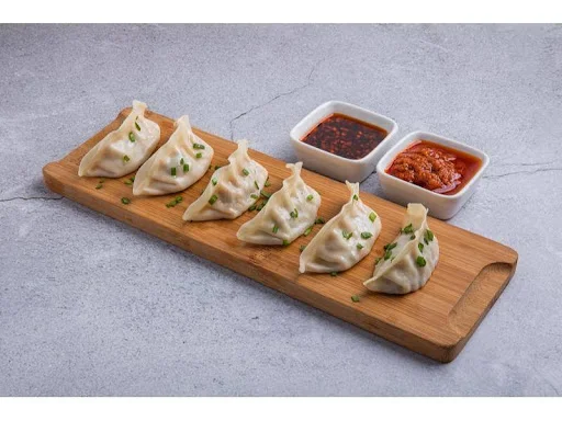 Steamed Paneer & Vegetable Momos - 6 Pcs