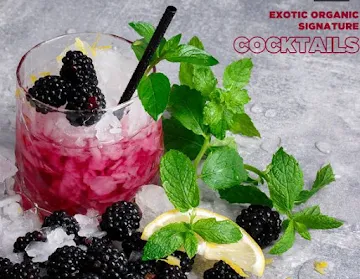 COCKTAILS_IMAGE