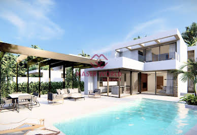 Property with pool 9