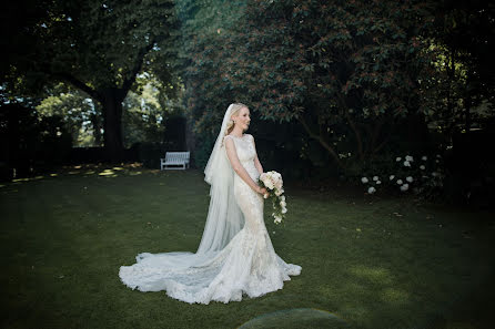 Wedding photographer Andrew Hewson (greyareaproducti). Photo of 8 August 2019