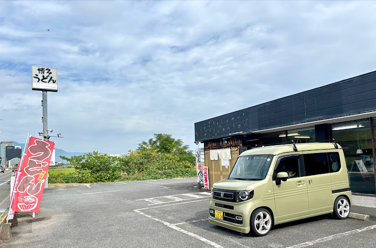 N-VANのステップバン・R cafe・たこ焼き テル・とも栄 藤樹街道本店・マックさんの家☕️に関するカスタム事例の投稿画像2枚目