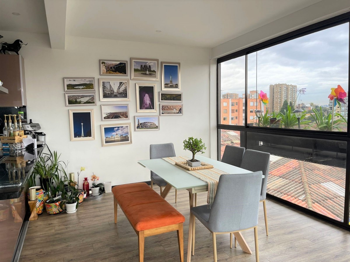 Apartamento En Venta - El Contador, Bogota
