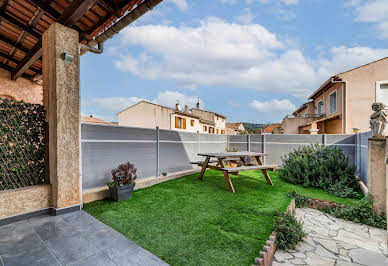 Villa with garden and terrace 19