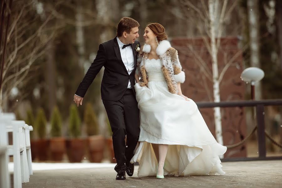 Fotograful de nuntă Maksim Duyunov (maxduyunov). Fotografia din 13 aprilie 2022