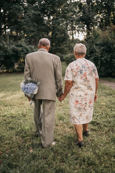 Fotografo di matrimoni Alena Kochurkova (rememberme11). Foto del 14 febbraio 2020